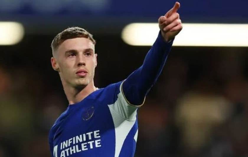Màn trình diễn ấn tượng của Cole Palmer tại Villa Park không chỉ giúp Chelsea giành chiến thắng đậm trước Aston Villa mà còn là lời khẳng định mạnh mẽ về vai trò nhạc trưởng của anh trong đội hình The Blues.
