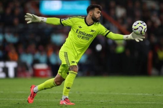 Sau chiến thắng ấn tượng trước Tottenham, Arsenal đang hướng đến màn so tài với Chelsea ở vòng 28 Ngoại hạng Anh, và thủ thành David Raya đặc biệt dành sự tôn trọng cho Cole Palmer – ngôi sao đang lên bên phía đối thủ.